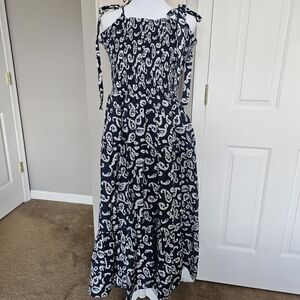 STATE Monochrome Patterned Midi Dress